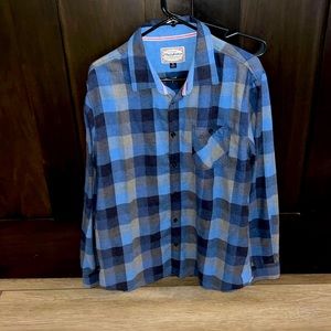 Men’s Flag & Anthem XL Blue Plaid Flannel Button Down Shirt